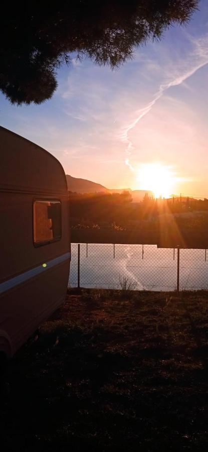 Caravana- Glamping Casa Tortuga La Nucía Екстериор снимка